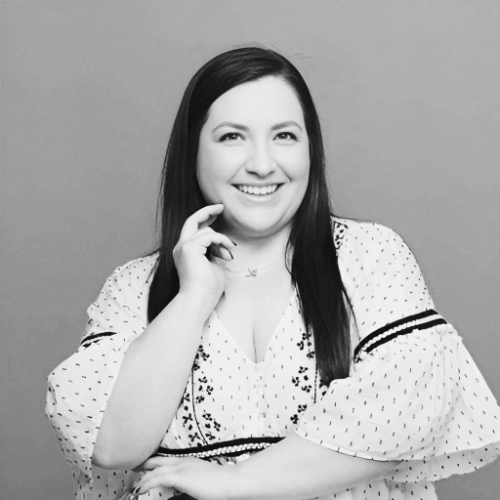 Image of dark-haired woman smiling. Saige Navarro, Director of Social Media at NAVARRO CREATIVE GROUP. LLC. Digital Marketing Professionals in Nashville